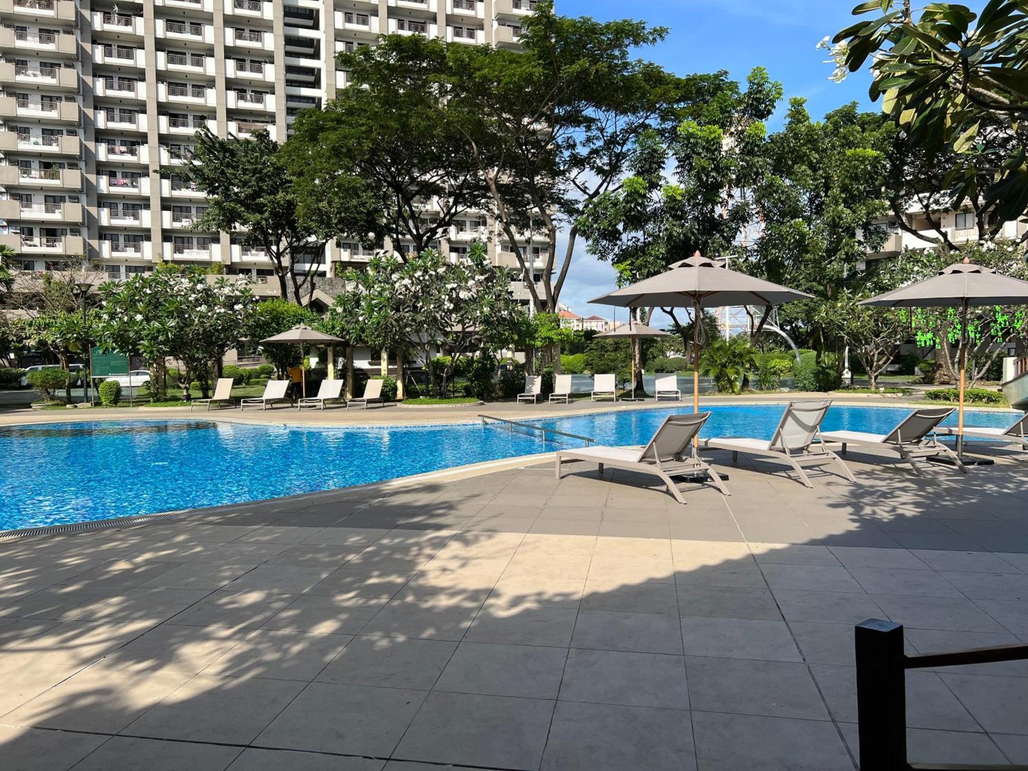 Stunning 2Br Apt, 65 Sq M Netflix At Rosewood Pointe Residences Near Bgc Manila Exterior photo