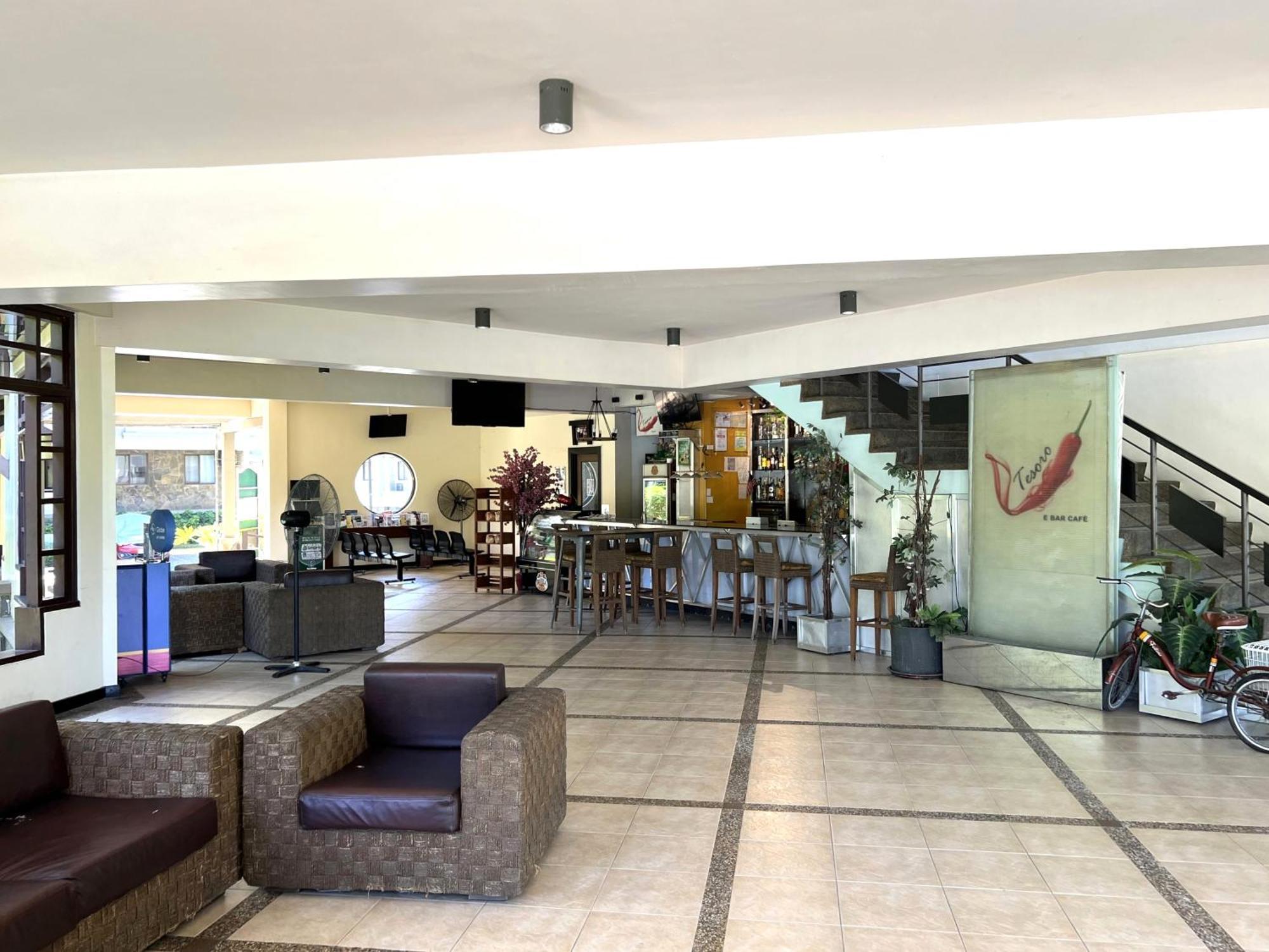Stunning 2Br Apt, 65 Sq M Netflix At Rosewood Pointe Residences Near Bgc Manila Exterior photo