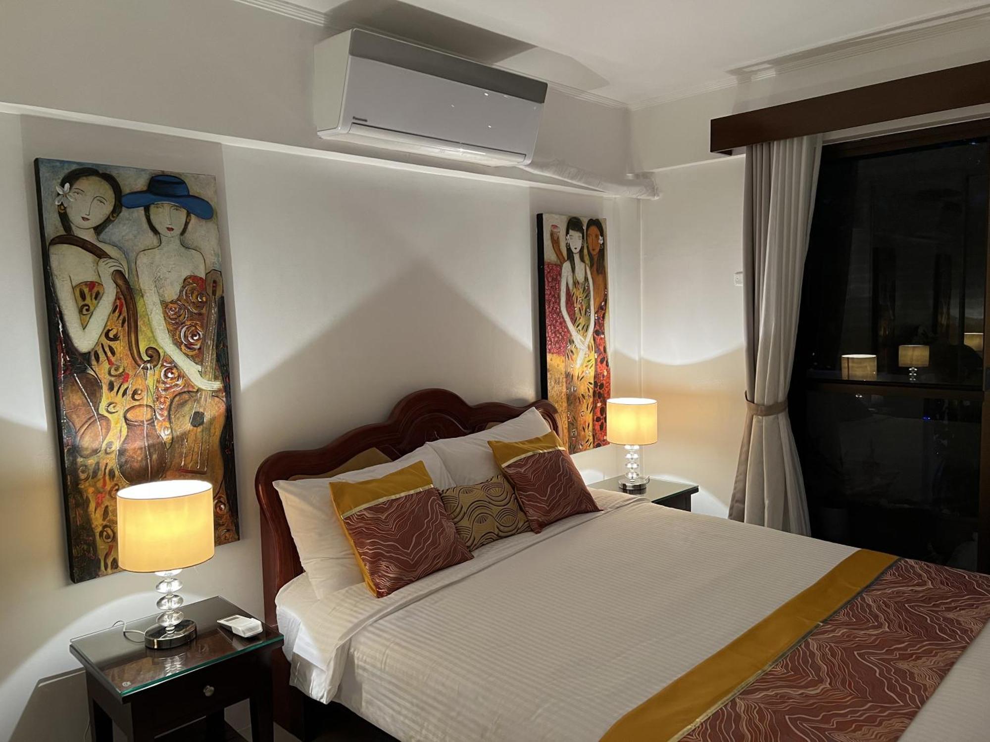 Stunning 2Br Apt, 65 Sq M Netflix At Rosewood Pointe Residences Near Bgc Manila Exterior photo